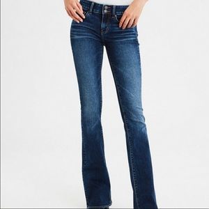 American Eagle Outfitters Artist Flare Jeans 4L